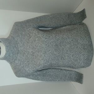 Talbots knit turtle neck 7% wool  gray sweater size small